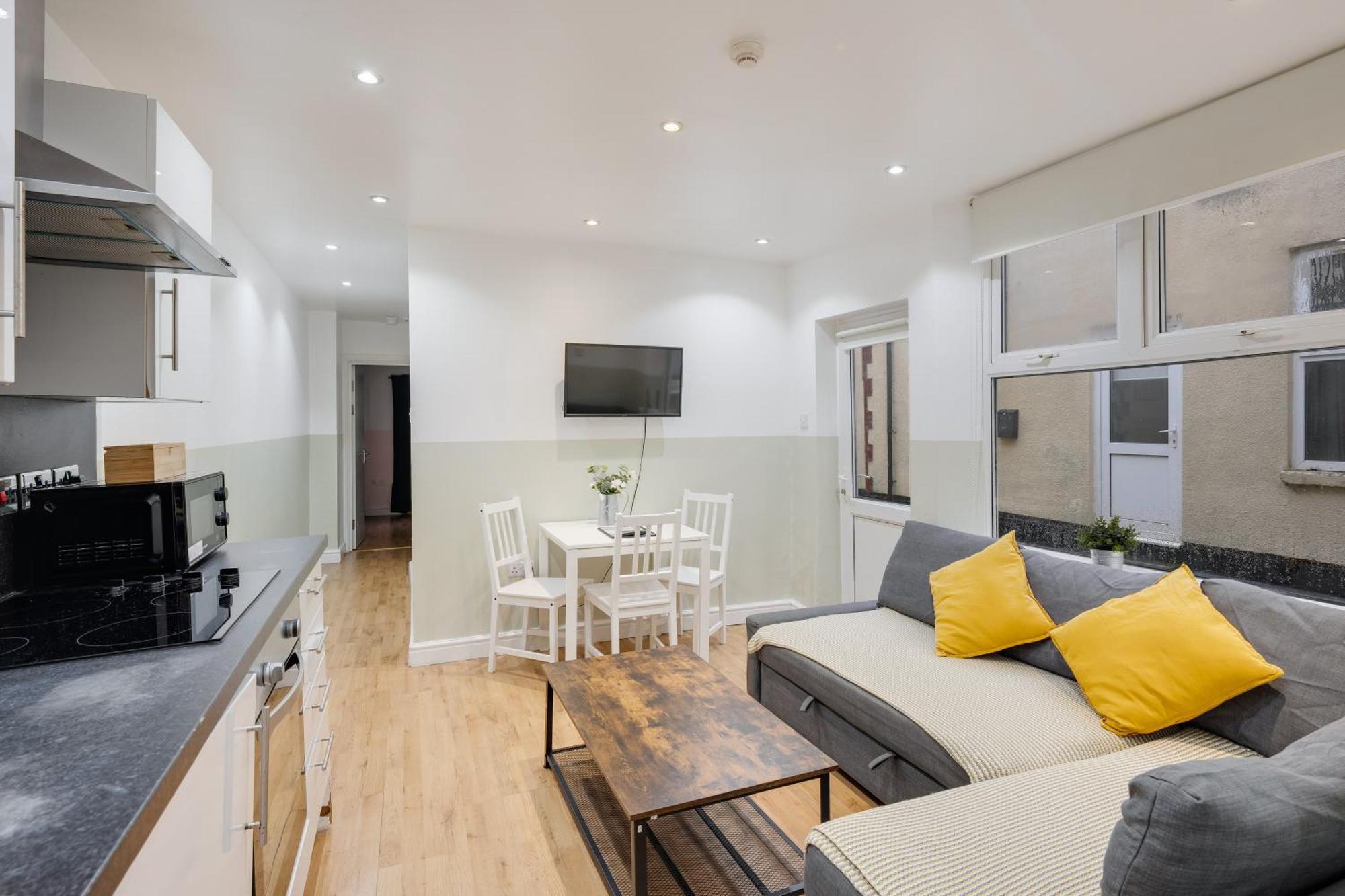2 Bedroom Apartment For Up To 6 Nr Centre คาร์ดิฟฟ์ ภายนอก รูปภาพ